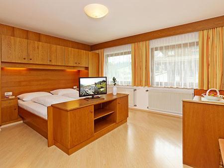Haus Marcell Apartment Сьолден Екстериор снимка